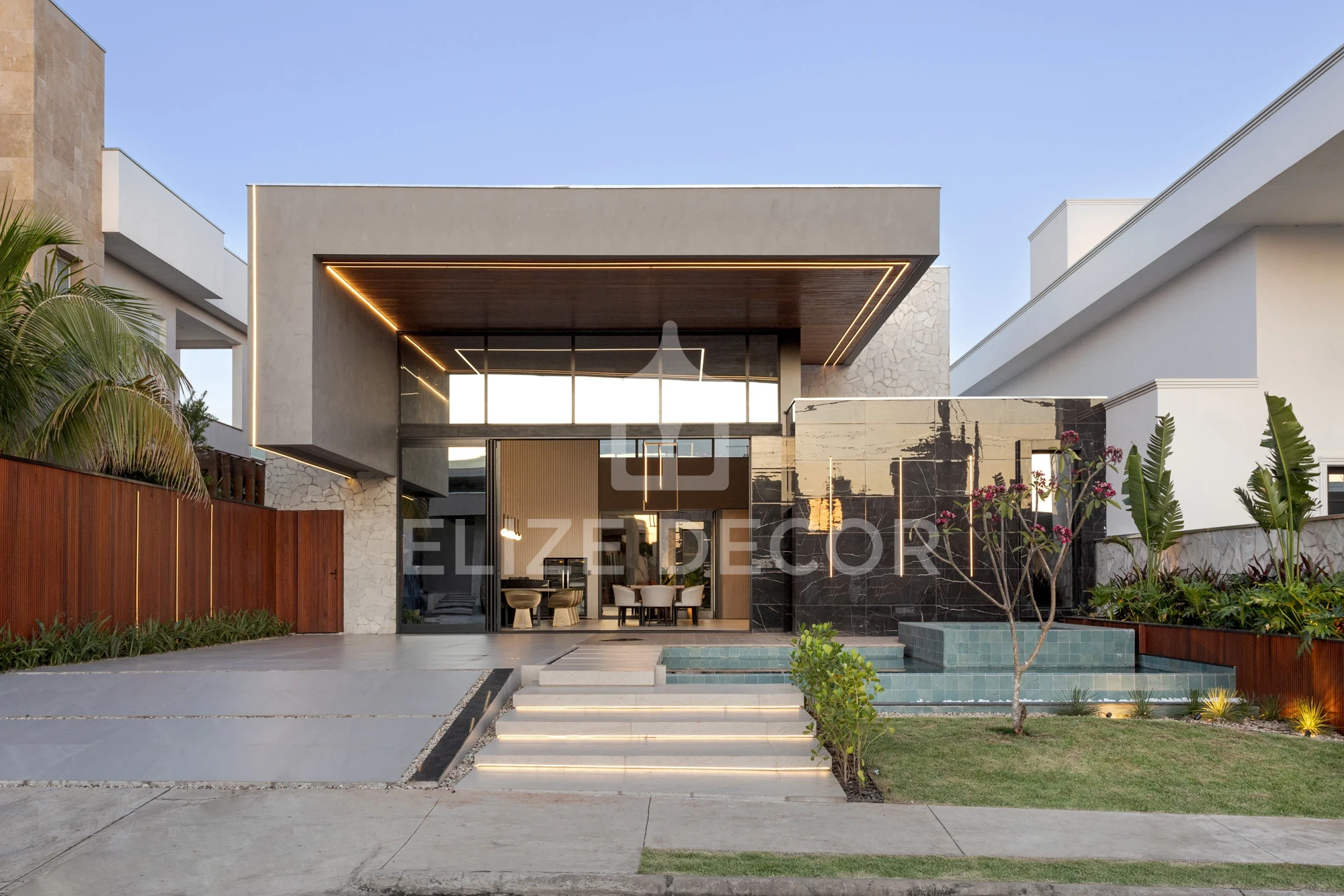 f7d0b3_de851d5cd0774e9ab607c5e3adb8e022mv2 copiar