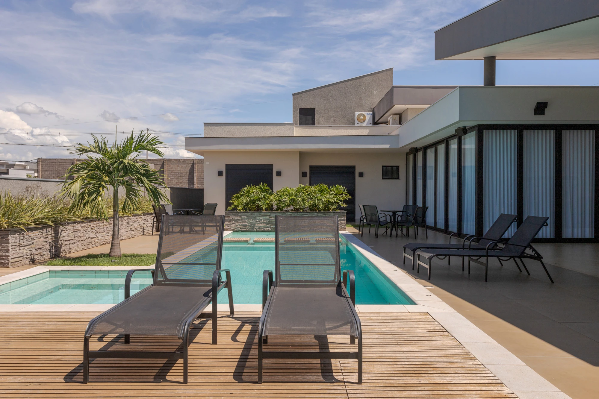 projeto-residencial-alto-padrao-cortinas-sob-medida-maringa-elize-decor-condominio-resort-residence (2)